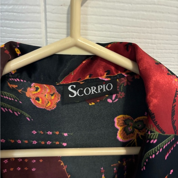 Vintage patchwork satin shirt - Picture 3 of 3